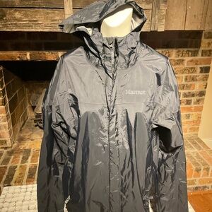 Marmot Men's black Waterproof hooded Jacket